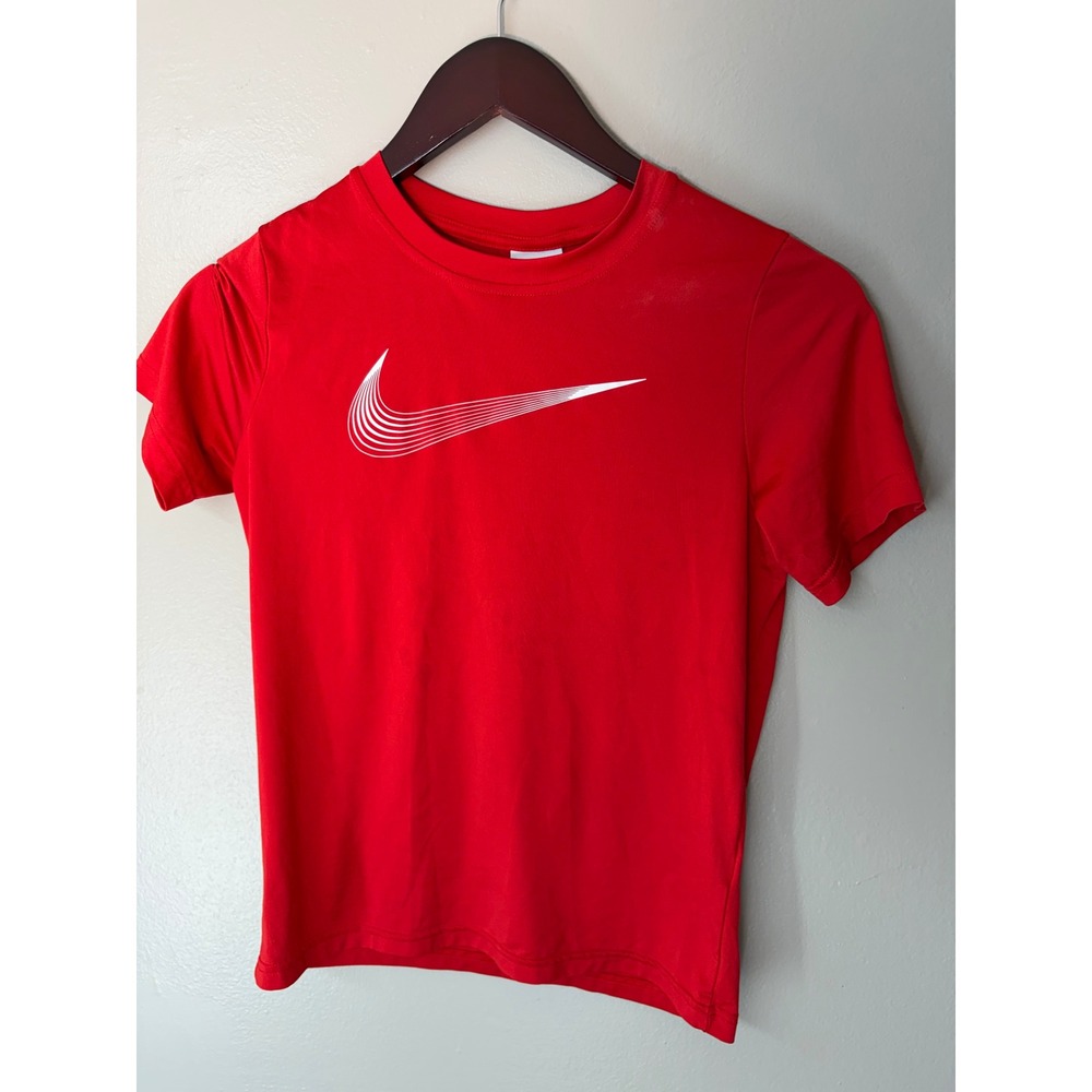 Nike Boys Dri-FIT Red Short Sleeve Graphic Swoosh Athletic T-Shirt Size M